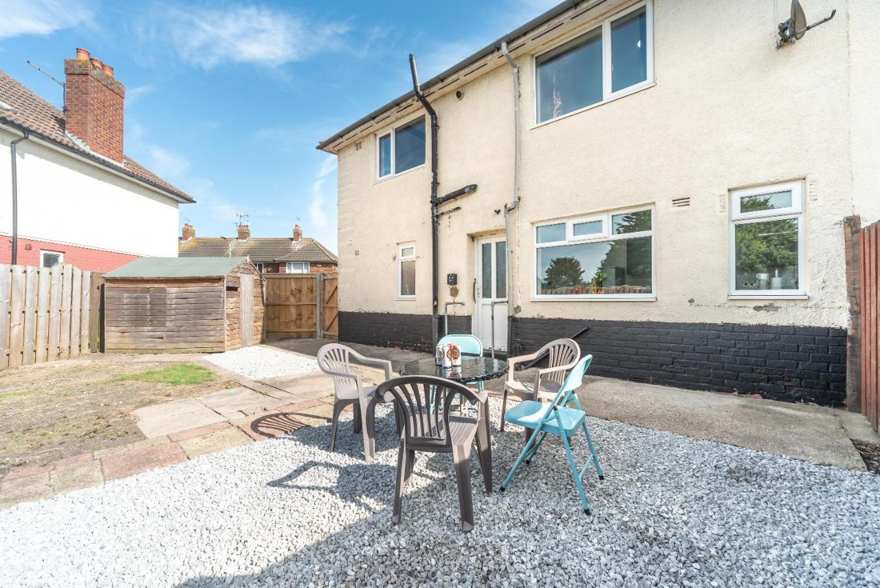Aseda 4 Bedroom Private Parking, Game Zone -Pool Table, Garden Home Kingston upon Hull Ngoại thất bức ảnh