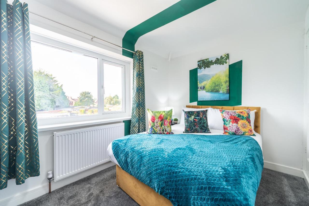 Aseda 4 Bedroom Private Parking, Game Zone -Pool Table, Garden Home Kingston upon Hull Ngoại thất bức ảnh